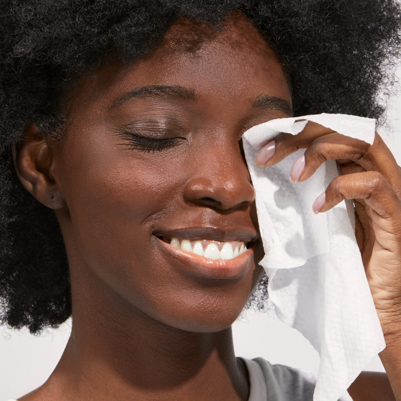 Glacial Mint & Eucalyptus Face Wipes Set of 4 - Image 4