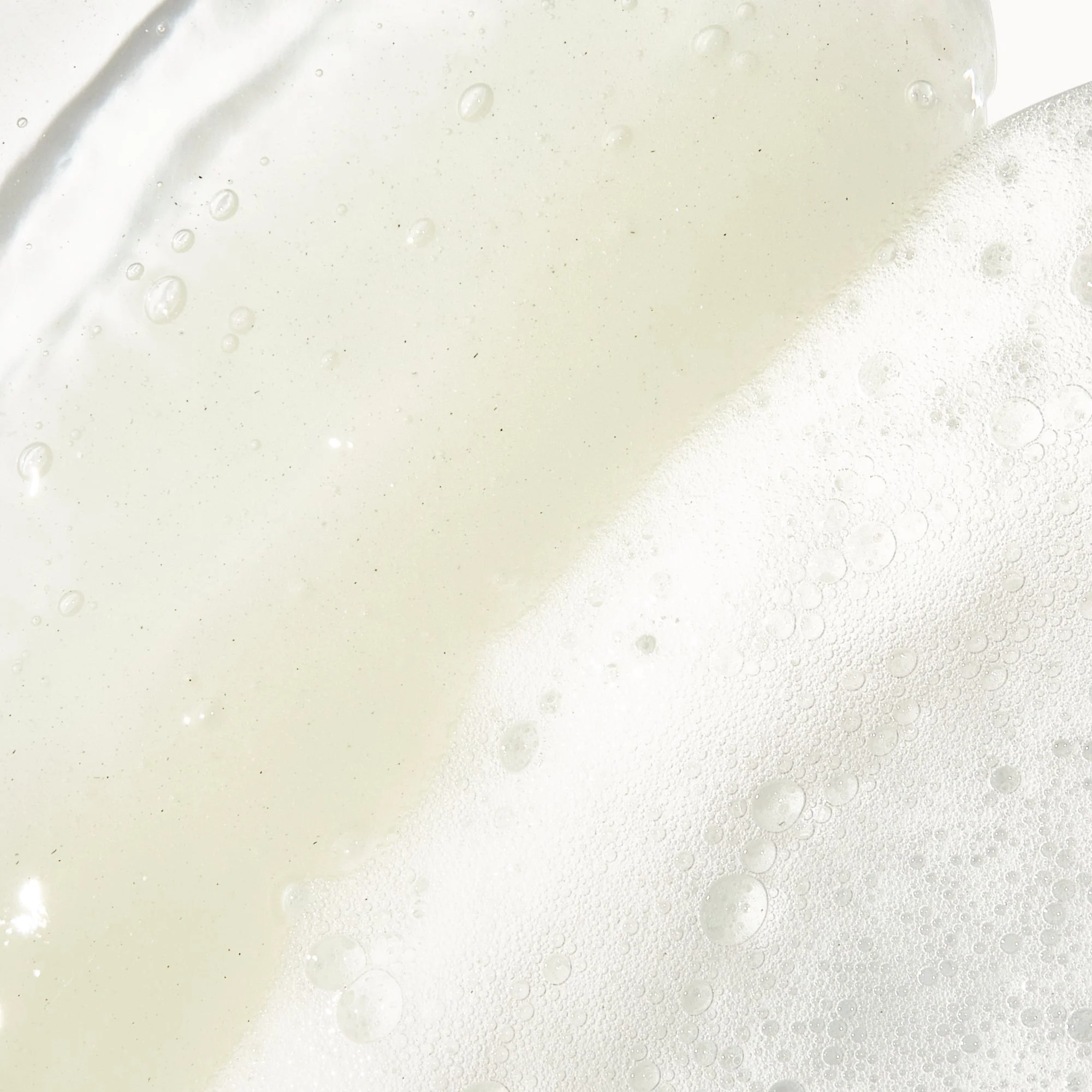 Mini Oil Eliminating Foaming Gel Cleanser - Image 3