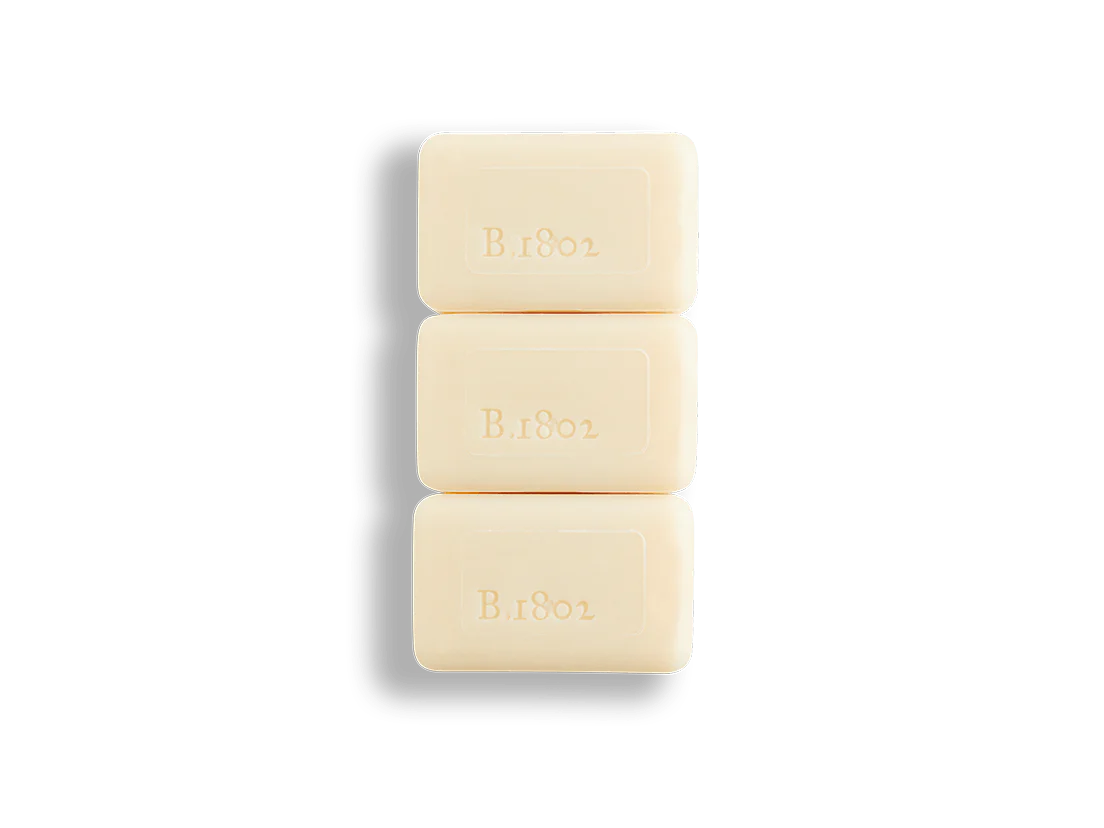 Pure 3-Pack Palm-Sized Bar Soap Set - Image 5